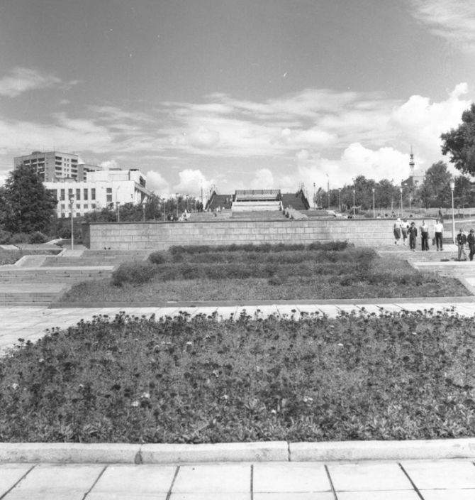Центральная эспланада Ижевска. Фото 1975.
