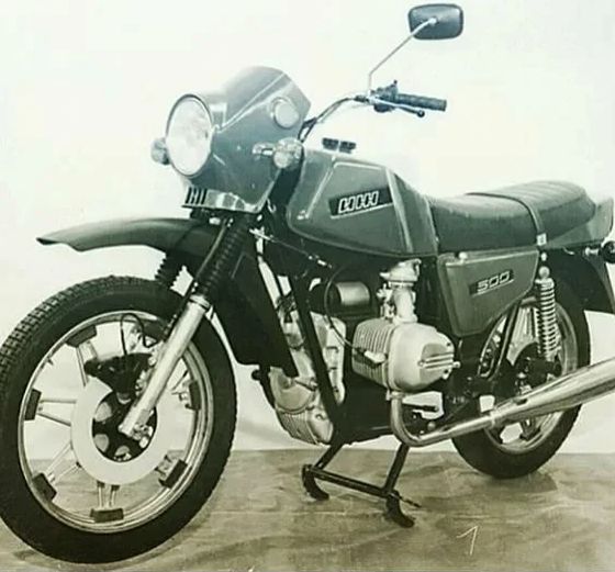 Мотоцикл ИЖ-500.