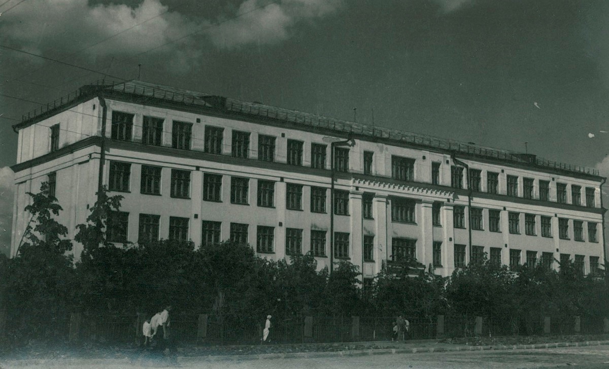 Общеобразовательная школа № 24. Ижевск. 1954 год.
