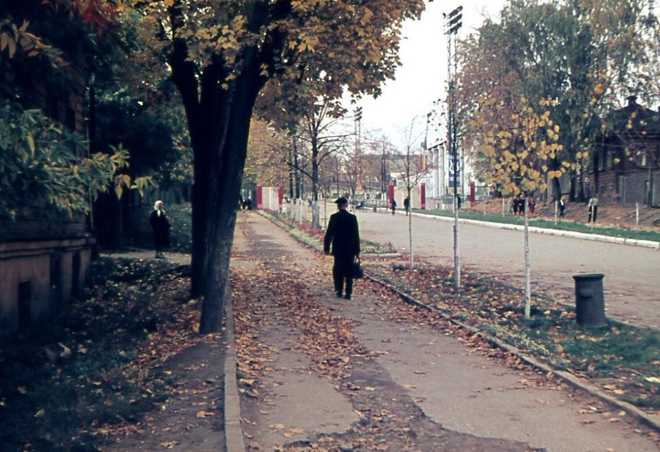 Стадион "Динамо". Улица Пушкинская. 1963 год. Фото А.Н.Чучалова. Ижевск.