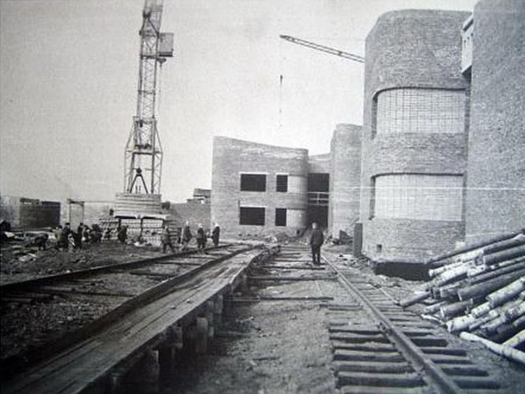 Строительство Дворца Пионеров, 1970-ые годы. Ижевск.