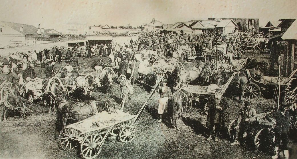 Базарная площадь.  Ижевск. 1912г.