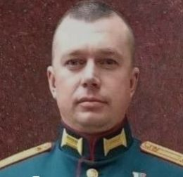 Герой России - командир танкового батальона из поселка Кизнер Артур Орлов.