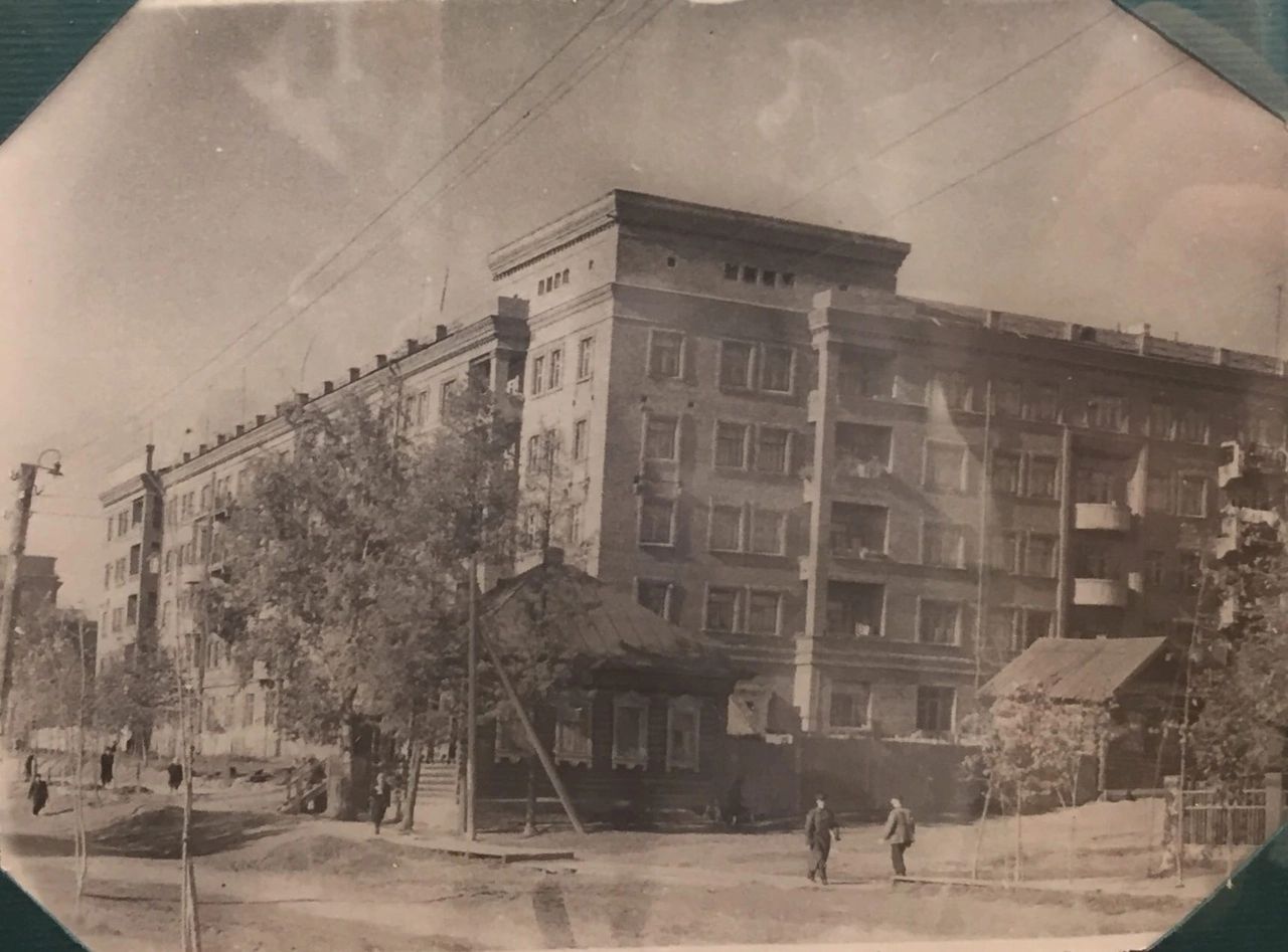 Дом улица Коммунаров 231 Ижевск. Фото: 1940-е, из коллекции Д.В.Тетерина.