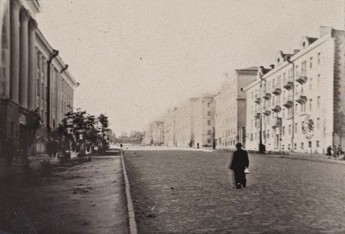 Улица Пушкинская. Ижевск. Фото: Виктор Иванович Черезов. 3 июня 1956 г.