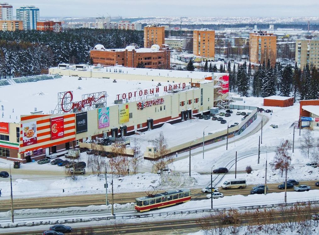 Торговый центр "Столица". Автозаводская 3А, Ижевск. 2017 год.