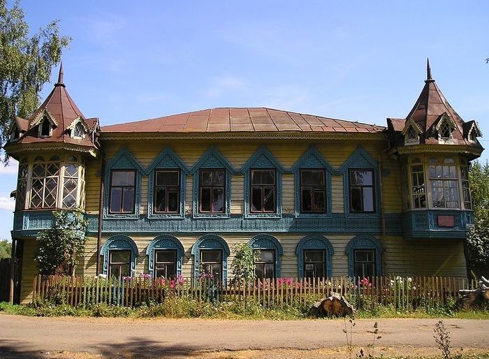 Дом купца  Овчинникова в Воткинске