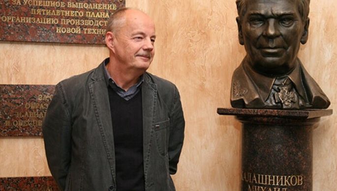 Скульптор Павел Кириллович Медведев.