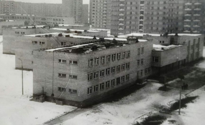 Улица 40 лет Победы Ижевск ("Старый аэропорт") - школа №50, 1980-ые годы.