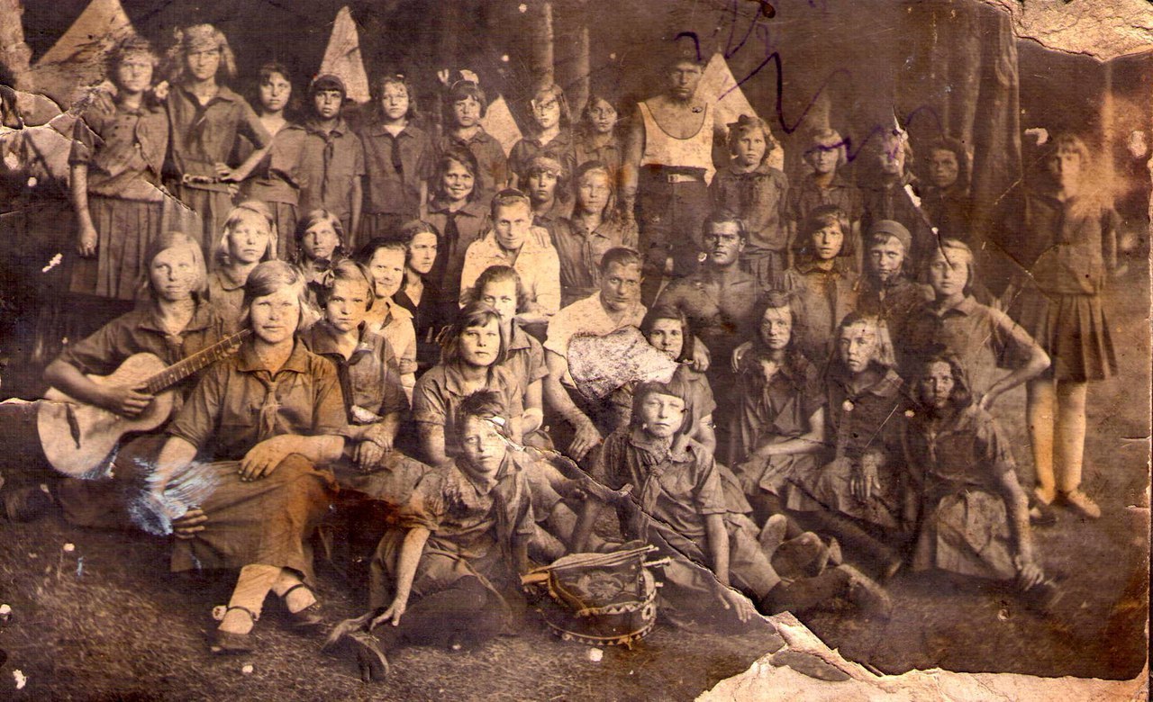 Первый пионерский отряд Ижевска, 1924 год.