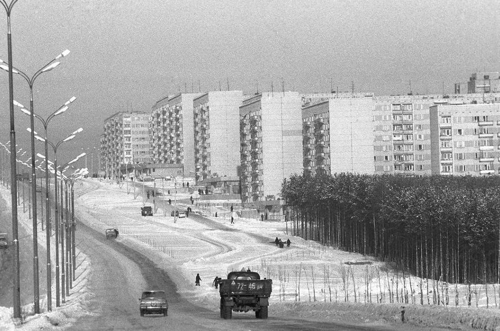 Улица 40 лет Победы Ижевск. 1985-90 годы.