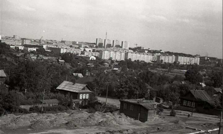 Панорама строительства в Октябрьском районе г. Ижевска. 1974 г. Фото: В.В.Бобылев. Коллекция НМУР. Ижевск.